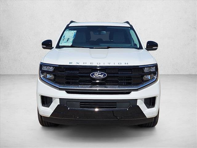 New 2027 Ford Expedition Platinum w/ Driver's Package RWD image 6