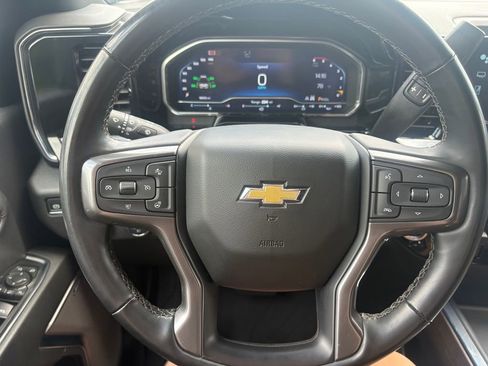 Used 2024 Chevrolet Silverado 2500 High Country w/ Technology Package AWD/4WD image 7