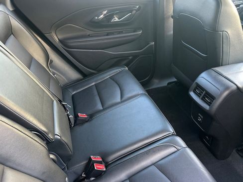 Certified 2022 GMC Terrain AT4 image 19