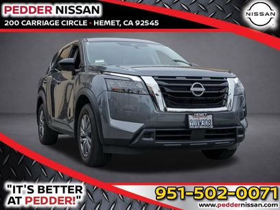 Used 2025 Nissan Pathfinder S