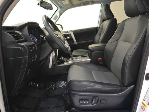 Used 2019 Toyota 4Runner SR5 Premium AWD/4WD image 21