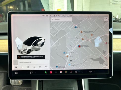 Used 2020 Tesla Model 3 Standard Range Plus image 15