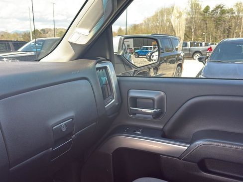 Used 2018 Chevrolet Silverado 1500 LT w/ All Star Edition image 23