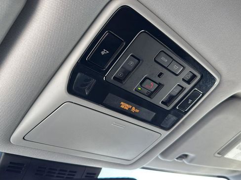 Used 2024 Toyota Grand Highlander XLE image 23