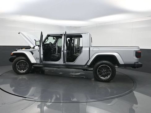 Used 2022 Jeep Gladiator Overland w/ Popular Equipment Package AWD/4WD image 37