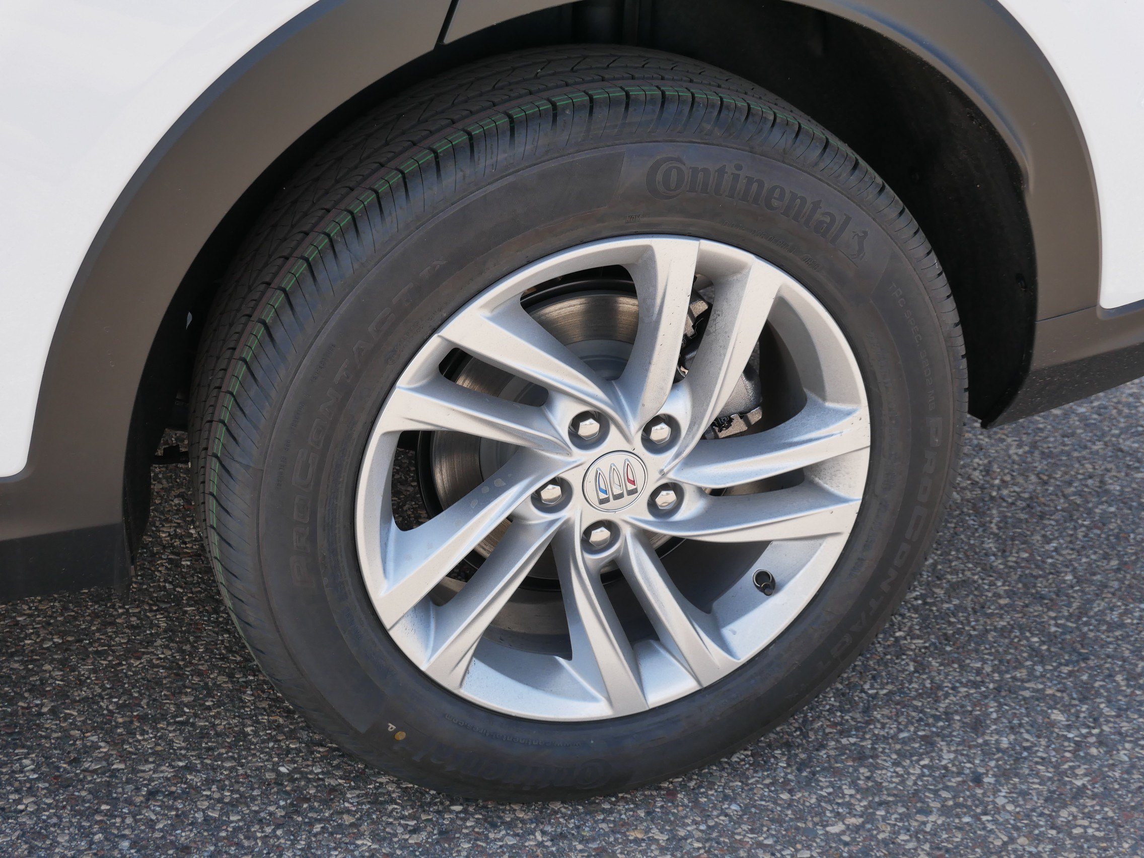 New 2026 Buick Envista Sport Touring w/ Convenience I Package FWD image 3