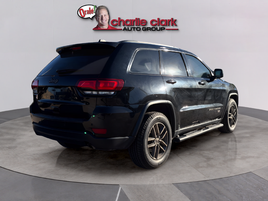 Used 2017 Jeep Grand Cherokee Laredo 75th Anniversary RWD image 5