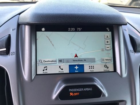 Used 2018 Ford Transit Connect XLT image 22