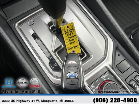 Used 2023 Subaru Forester Premium AWD/4WD image 27