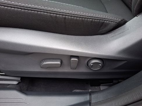 Certified 2025 Subaru Outback Premium AWD/4WD image 15