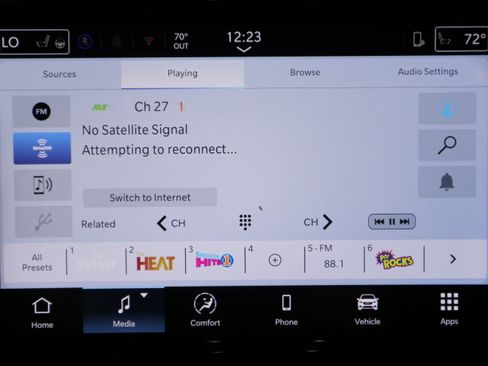New 2026 Chrysler Pacifica Select image 25