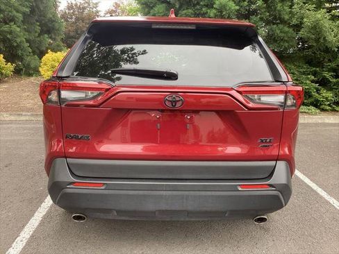 Certified 2024 Toyota RAV4 XLE w/ Convenience Package AWD/4WD image 20