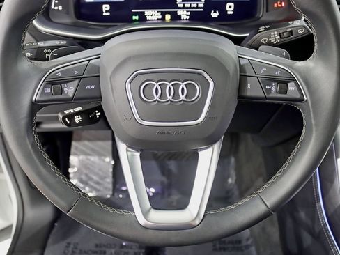 Used 2023 Audi Q8 Premium Plus w/ Premium Plus Package AWD/4WD image 18