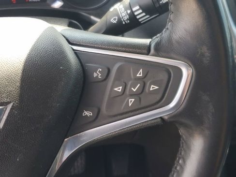 Used 2019 Chevrolet Equinox LT FWD image 23