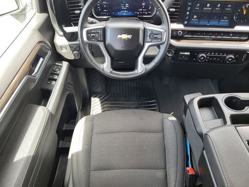 Used 2026 Chevrolet Silverado 1500 LT AWD/4WD image 19