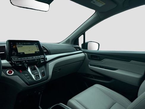 Used 2019 Honda Odyssey Touring image 25