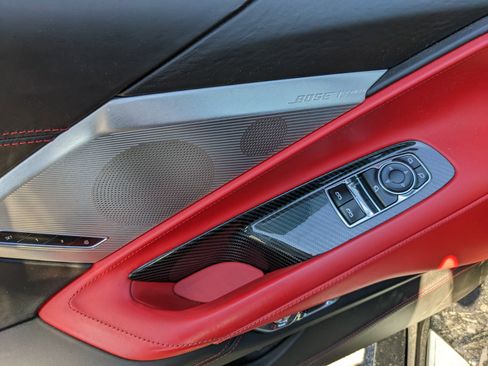 Used 2020 Chevrolet Corvette Stingray Premium Cpe w/ 3LT Preferred Equipment Group image 17