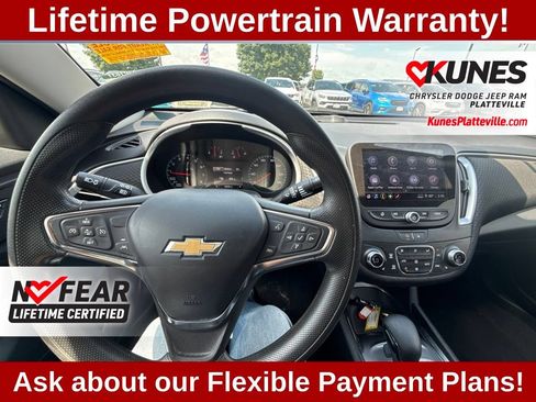Used 2023 Chevrolet Malibu LT FWD image 15