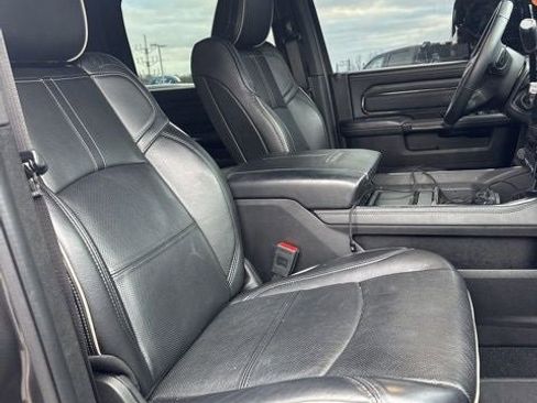 Used 2024 RAM 2500 Limited image 37