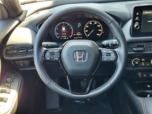 Used 2026 Honda HR-V Sport image 15
