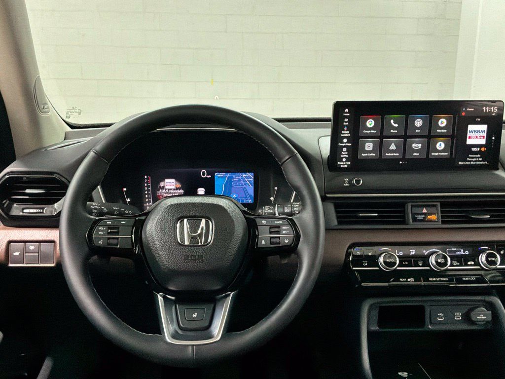 Certified 2026 Honda Pilot Elite image 9