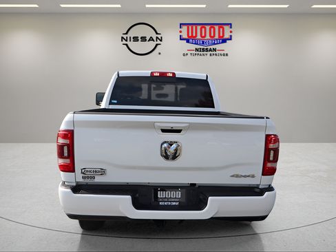 Used 2024 RAM 3500 Limited AWD/4WD image 5