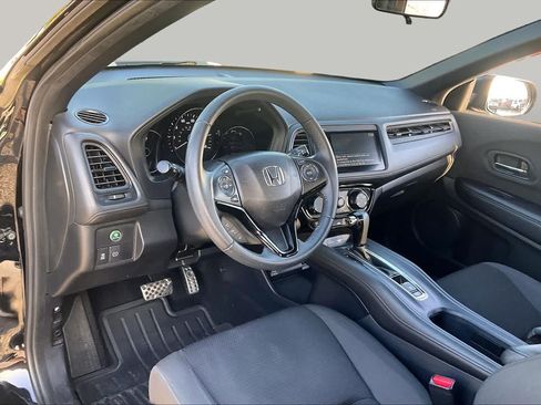 Used 2019 Honda HR-V Sport image 17