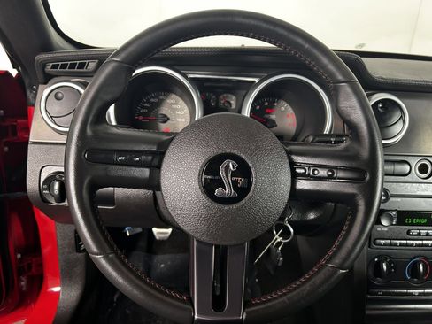 Used 2007 Ford Mustang Shelby GT500 RWD image 19