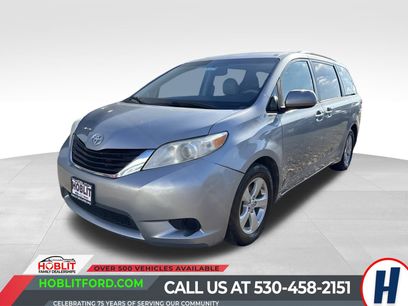 Used 2014 Toyota Sienna LE