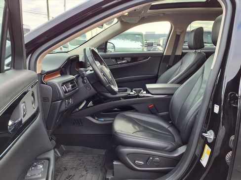 Used 2022 Lincoln Nautilus Reserve w/ Equipment Group 201A image 14