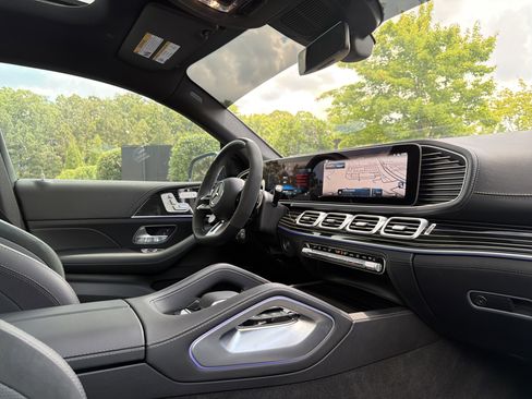 Used 2025 Mercedes-Benz GLE 53 AMG 4MATIC Coupe image 6