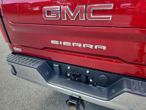 Used 2025 GMC Sierra 2500 SLT w/ SLT Premium Package AWD/4WD image 4