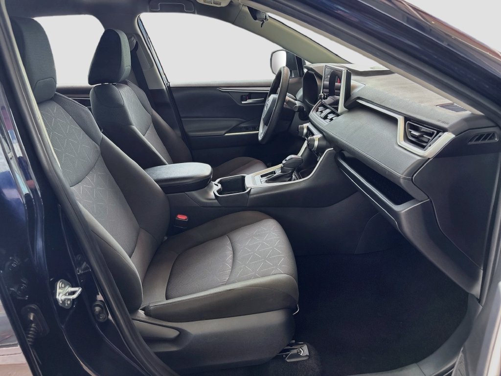 Certified 2025 Toyota RAV4 XLE FWD image 19