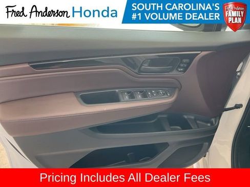 New 2026 Honda Odyssey Touring image 5