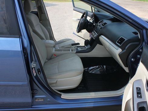 Used 2015 Subaru Crosstrek 2.0i Premium image 36