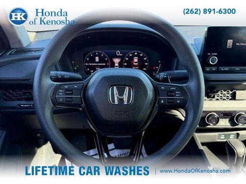 Certified 2025 Honda Accord LX image 11