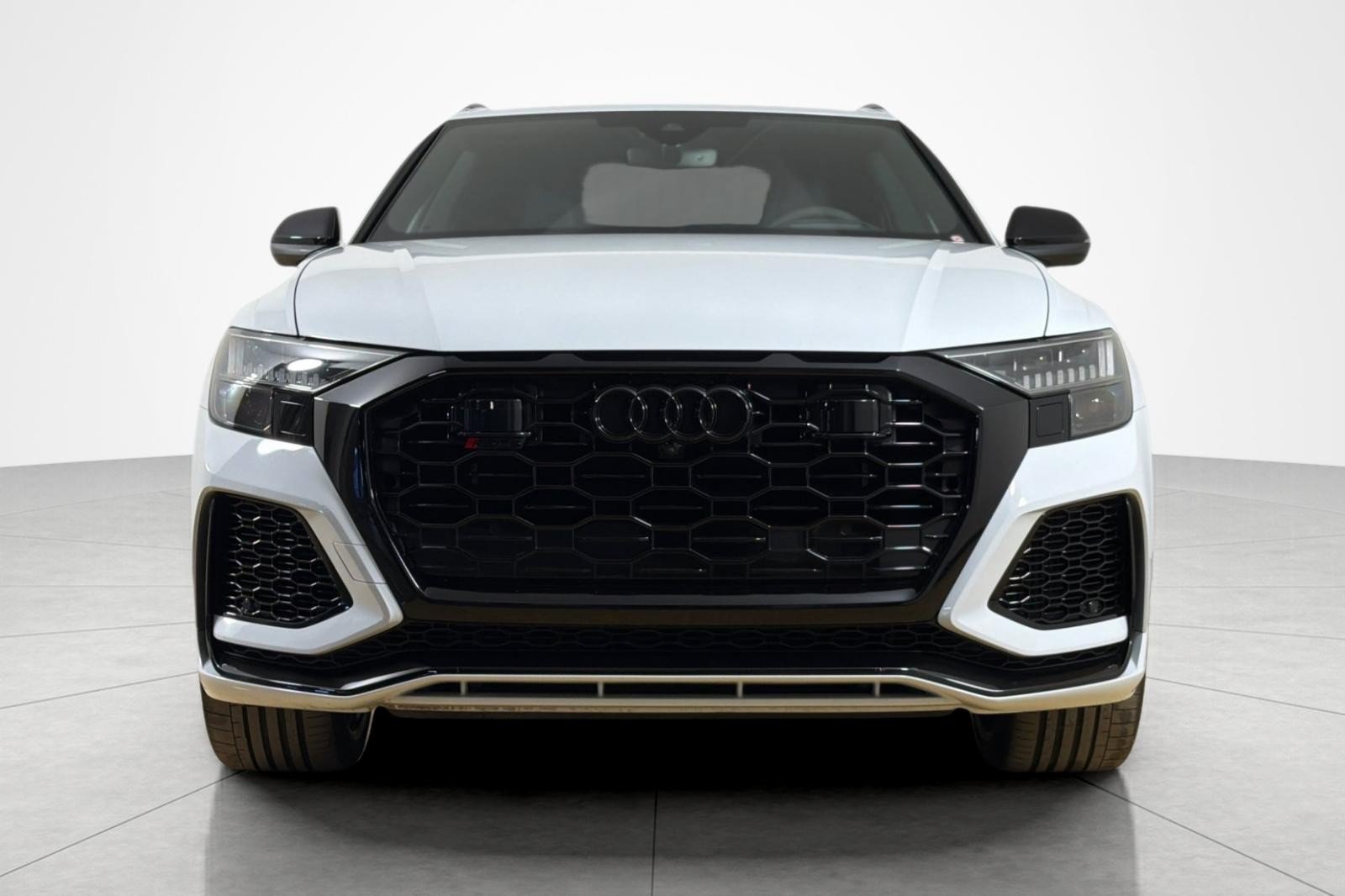 Used 2024 Audi RS Q8 AWD/4WD image 8