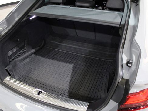 Used 2022 Audi RS 5 Sportback w/ Black Optic Carbon Package image 49