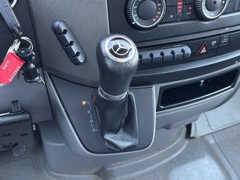 Used 2018 Mercedes-Benz Sprinter 3500 image 30