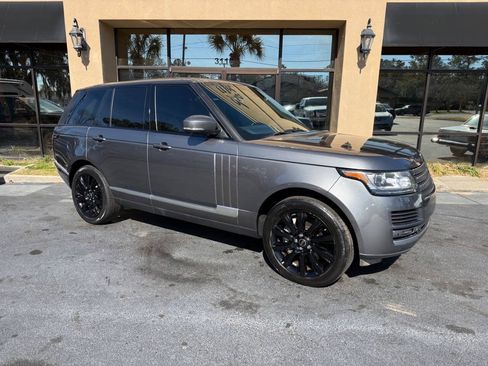 Used 2015 Land Rover Range Rover Supercharged AWD/4WD image 2