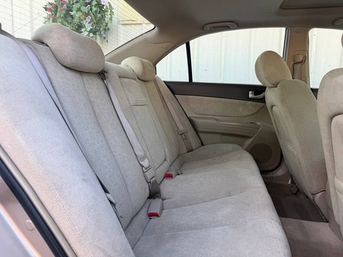 Used 2006 Hyundai Sonata LX FWD image 16