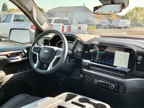 Certified 2025 Chevrolet Silverado 1500 LT w/ All Star Edition Plus image 36