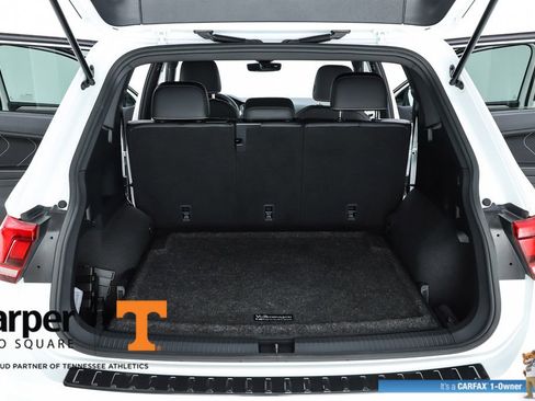 Used 2023 Volkswagen Tiguan SE R-Line AWD/4WD image 29