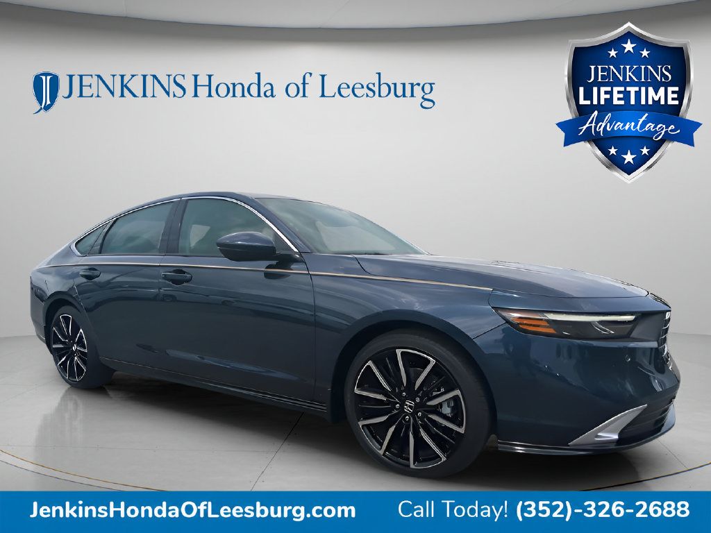 New 2026 Honda Accord Touring image 9