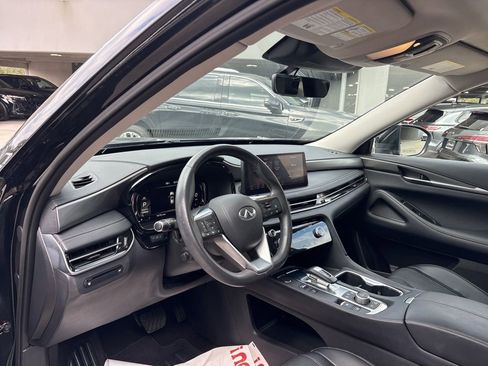 Used 2023 INFINITI QX60 Luxe w/ Cargo Package FWD image 6