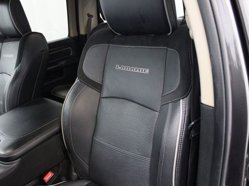 Used 2021 RAM 3500 Laramie image 20