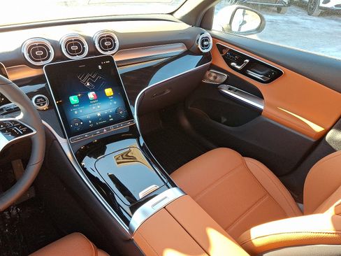 New 2026 Mercedes-Benz GLC 300 4MATIC image 10