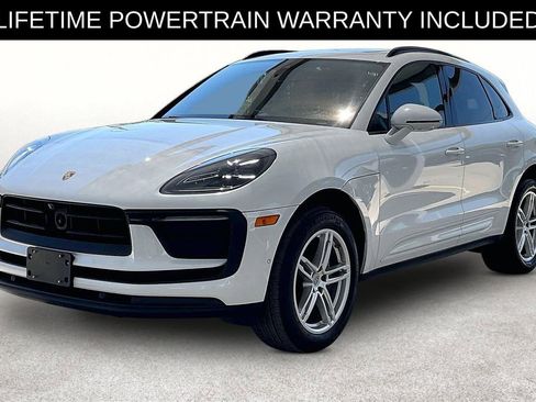 Used 2023 Porsche Macan AWD/4WD image 12