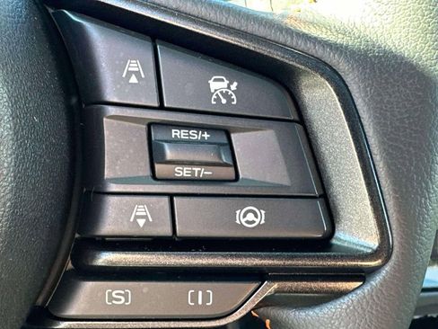 Used 2024 Subaru Crosstrek 2.5i Limited w/ Crosstrek Mirror Package image 20