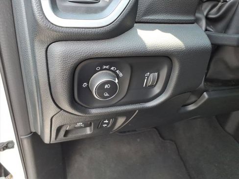 Used 2022 RAM 1500 Big Horn AWD/4WD image 26